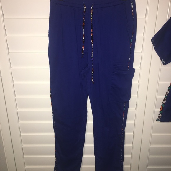 Women’s African inspired print SCRUB pants ✨ - Picture 3 of 4